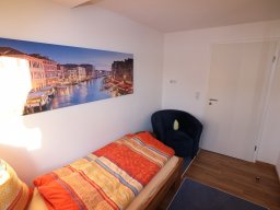 dg_zimmer_2_bild_4_150